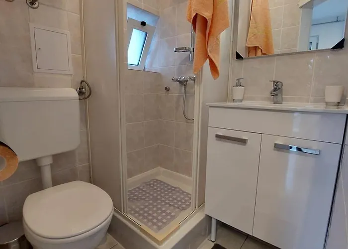Apartmán Mihlin A2 *