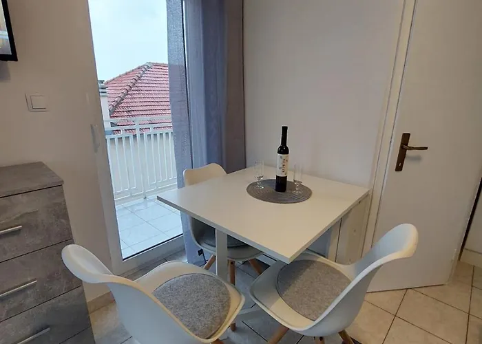 Mihlin A2 Apartmán Vodice